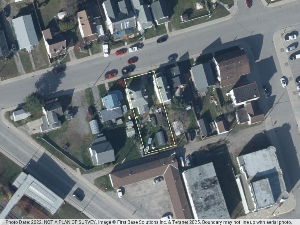Chapleau property