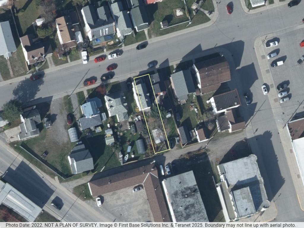 Chapleau property