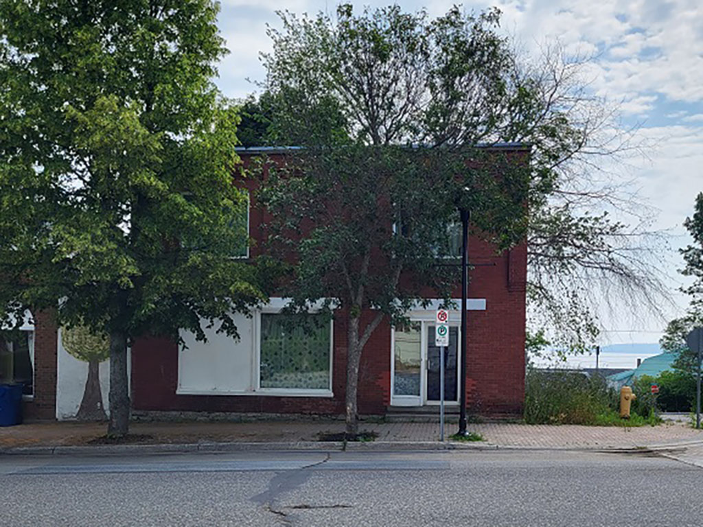 CITY OF TEMISKAMING SHORES property